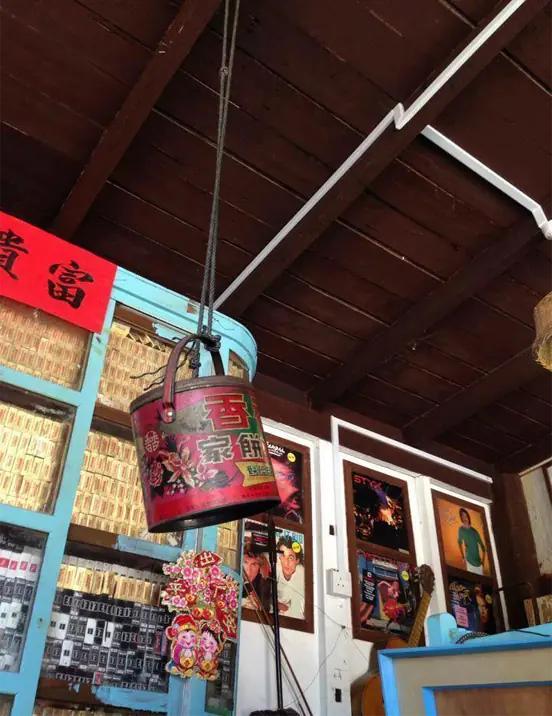 Traditional Grocery Stores · photo 9
