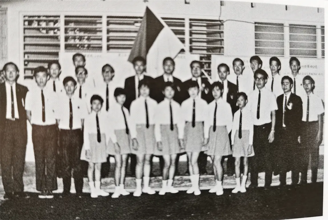 Photographed on July 31, 1970. Ye Qinghe, first from right in the front row, Chua Teck Hock, first from right in the back row, and Deng Gouzai, third from left in the front row, represented Negeri Sembilan in the National Table Tennis Championships.