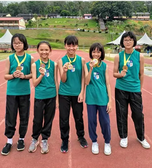 201 Jempol District Student Federation Track and Field Competition Women's Under-year-old Group Champion
