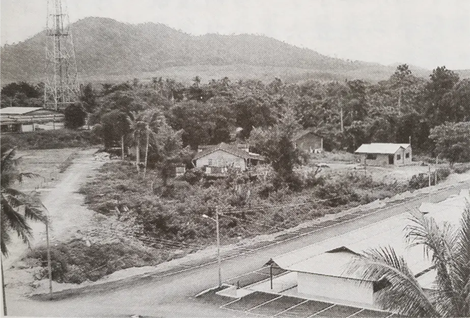 Ten Houses · photo 1