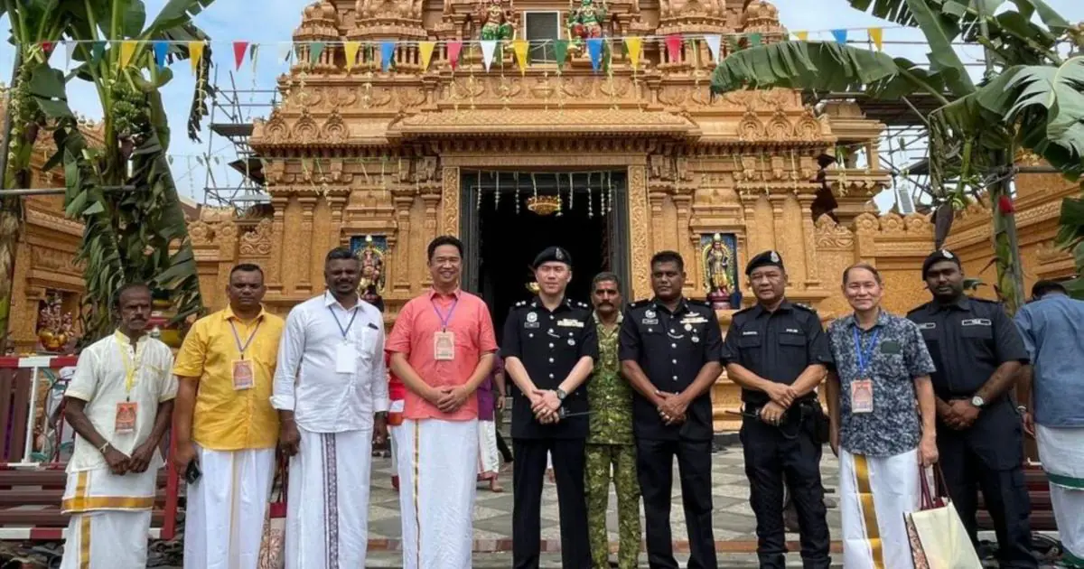 Sri Maha Muthu Mariamman Temple · photo 10
